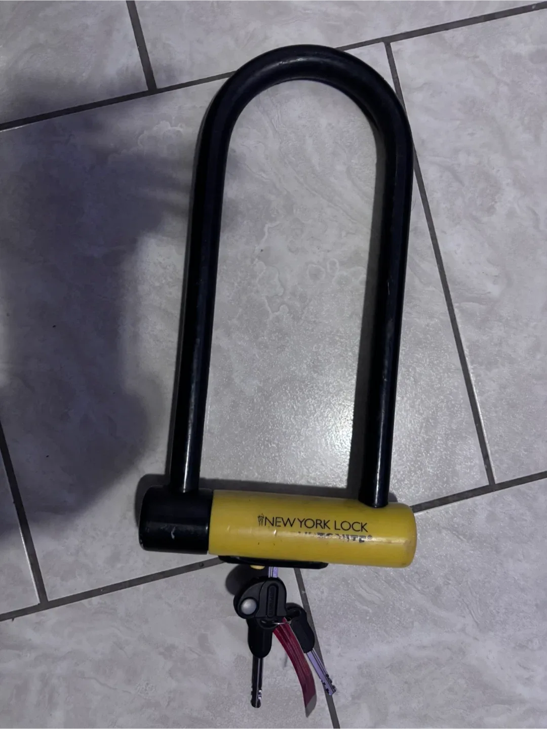 Kryptonite New York Lock Bicycle U-Lock with Keys