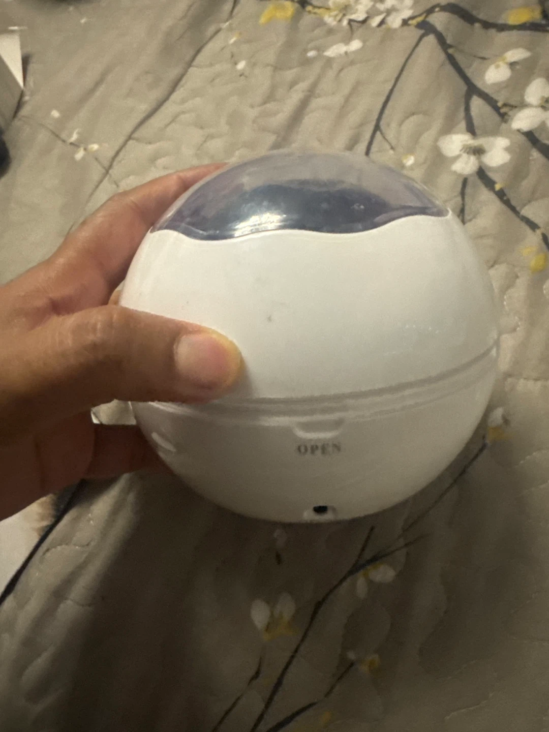 White Star Projector Night Light - photo 2