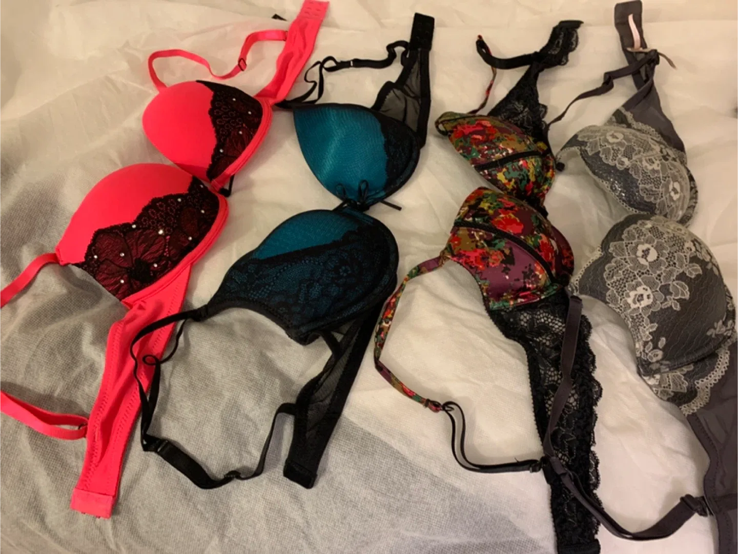 Mint condition Women’s Bras - Size 34A/ 34B -70/75