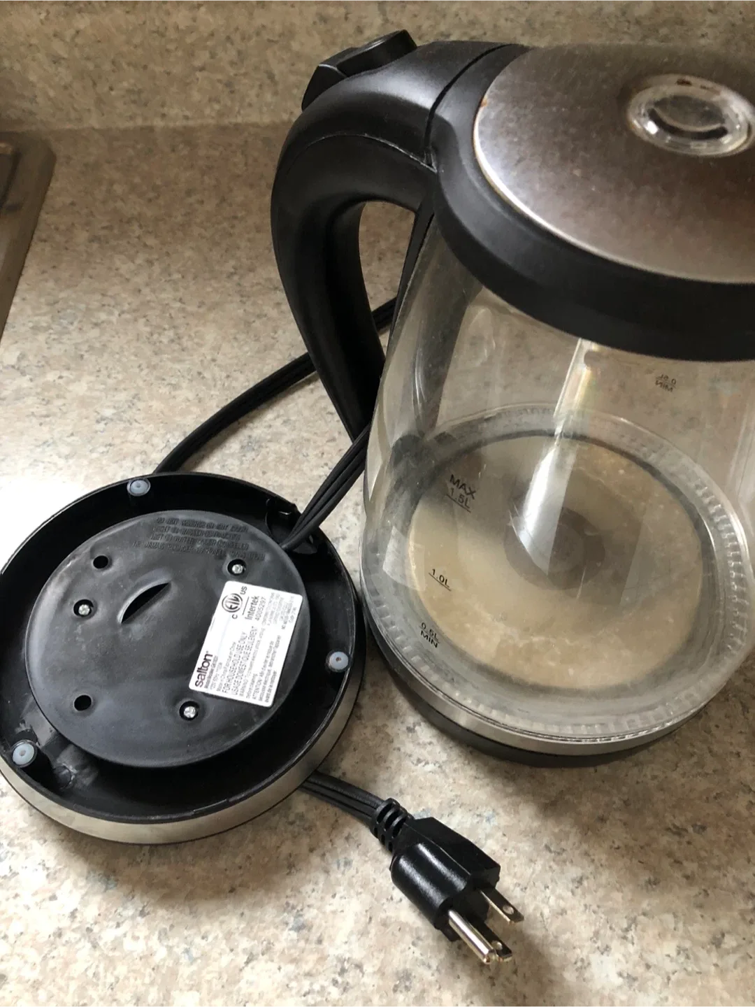 Salton Cordless Electric Glass Kettle image indicator(4)