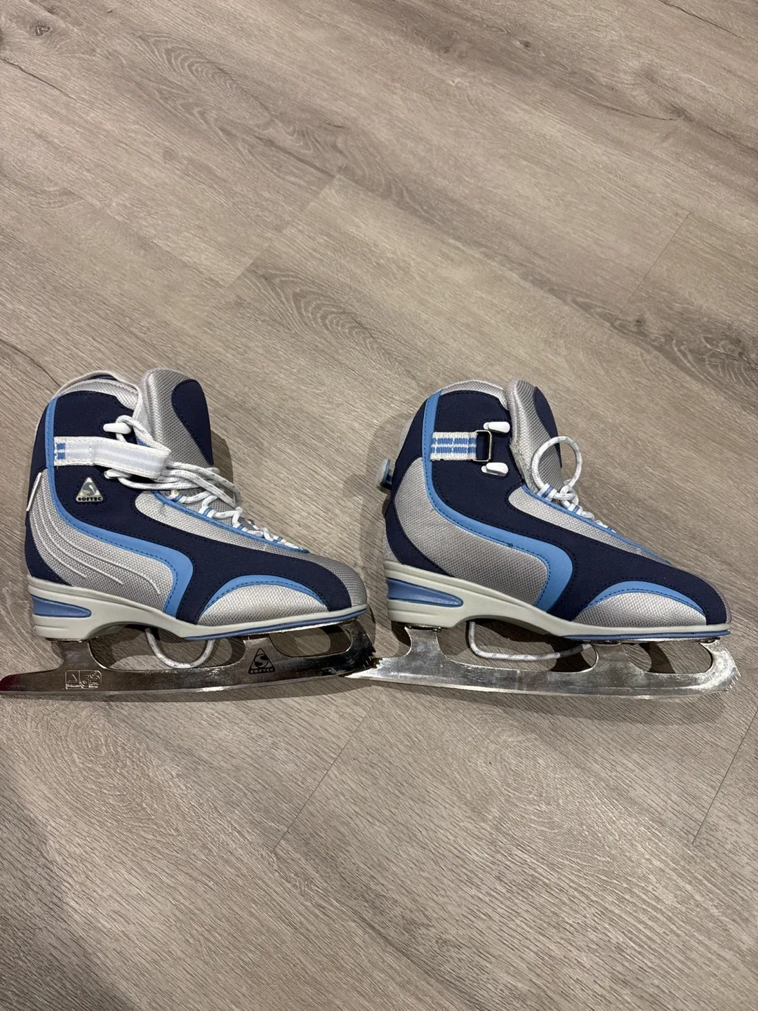 Sofia Ice Skates - Women’s Size 7