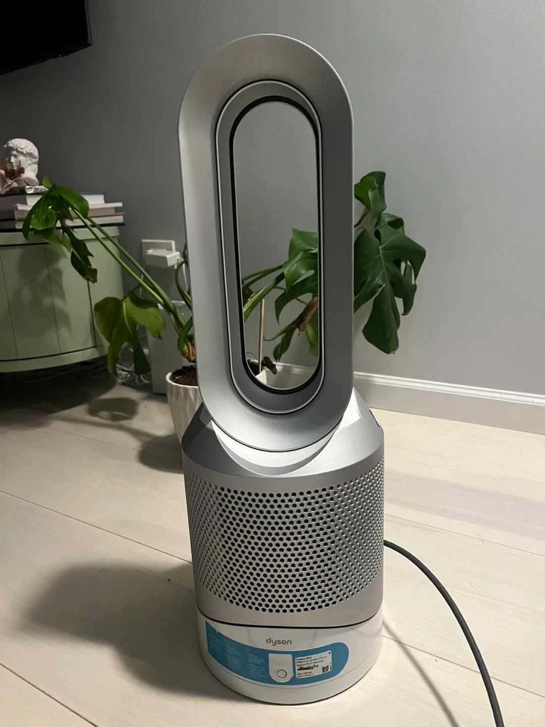 Dyson Pure Hot + Cool Link HP02 purifier heater (White/Silver) image indicator(3)