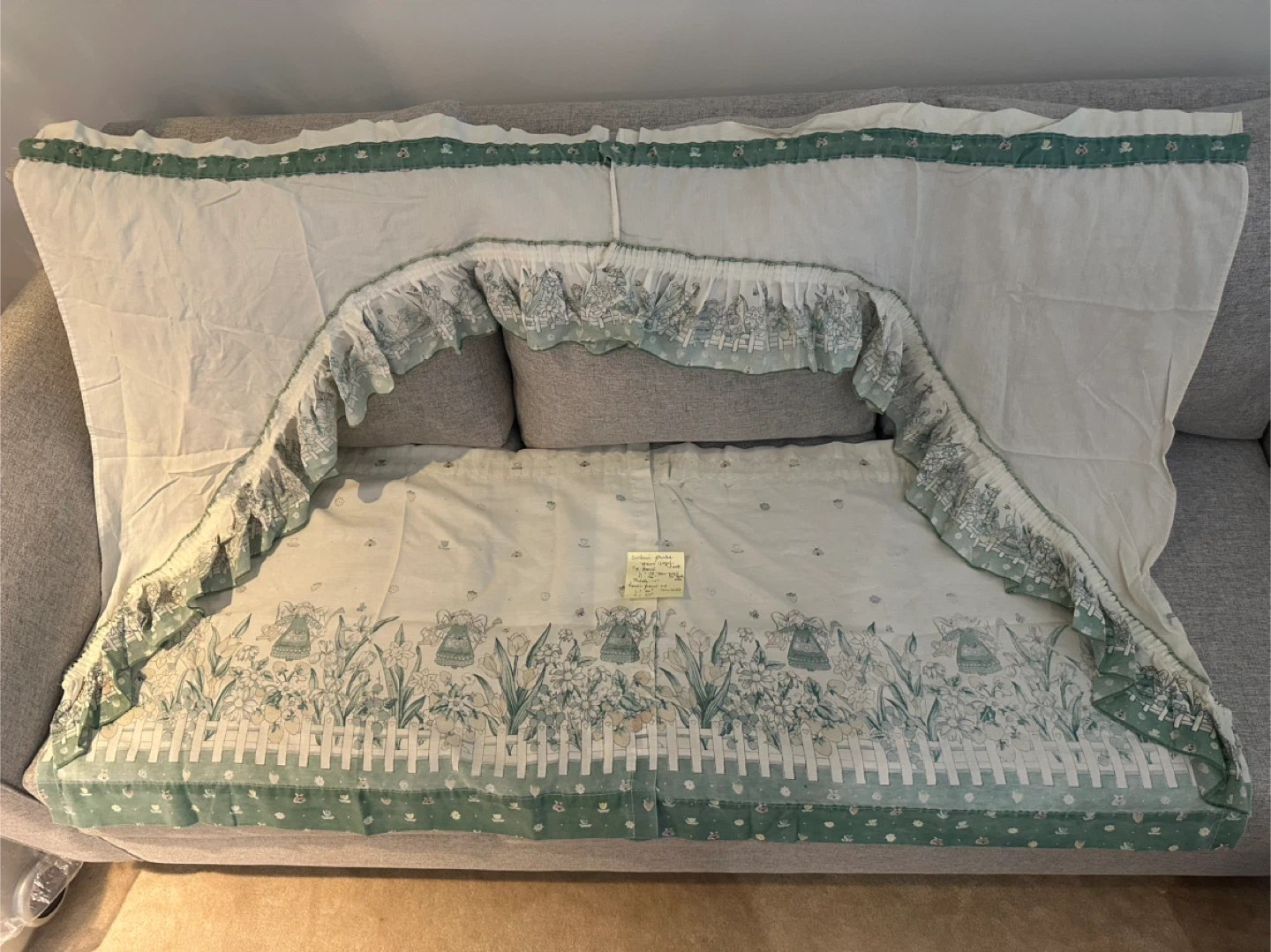 Window valance