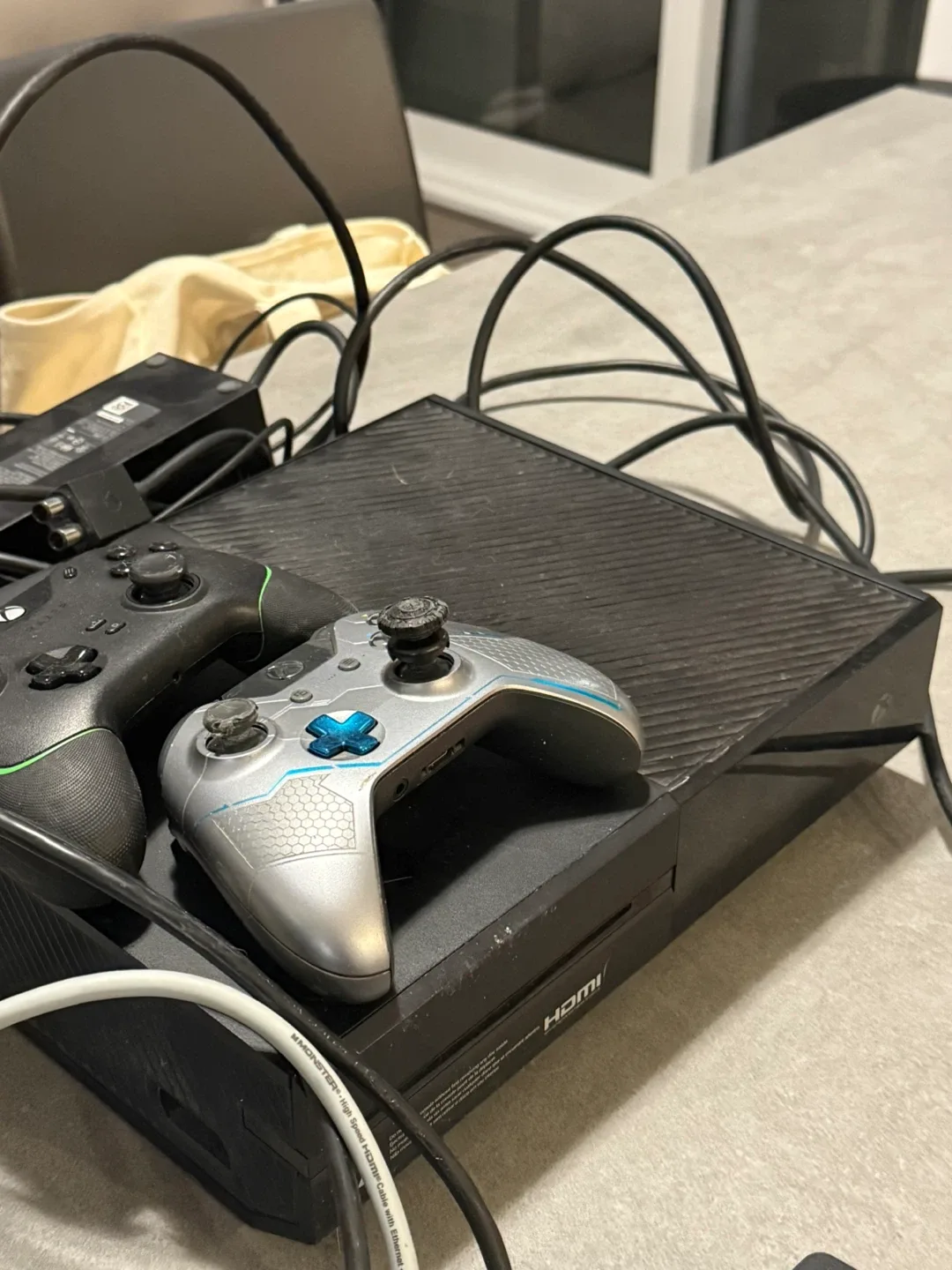 Xbox One Console with Razer & Halo Controllers