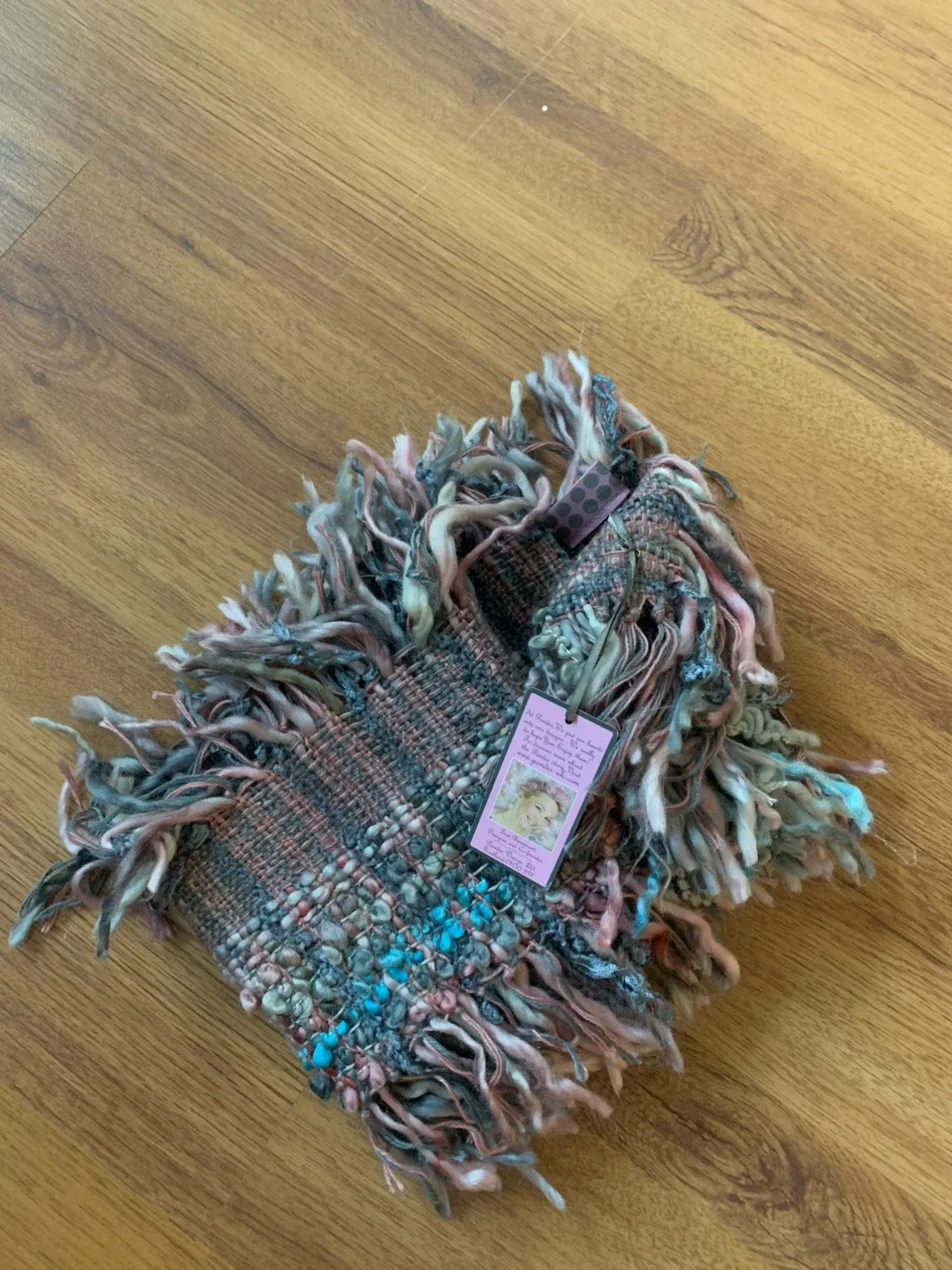 Powder Scarf - Loveable Style image indicator(2)