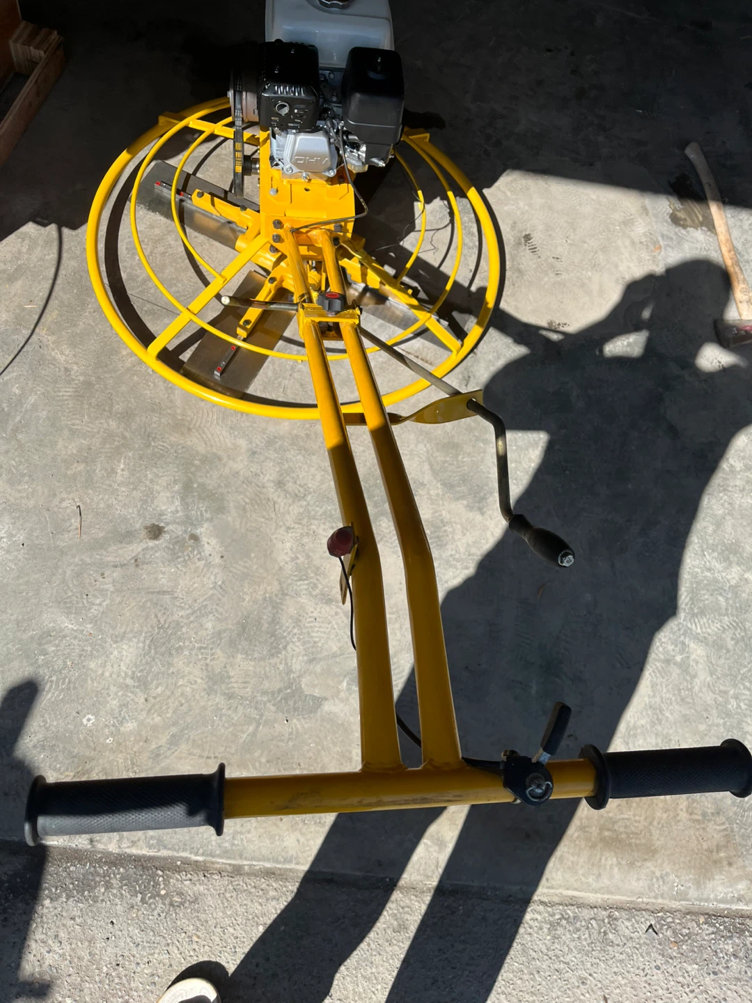 Honda GX160 Power Trowel - Concrete Finishing Tool - photo 4