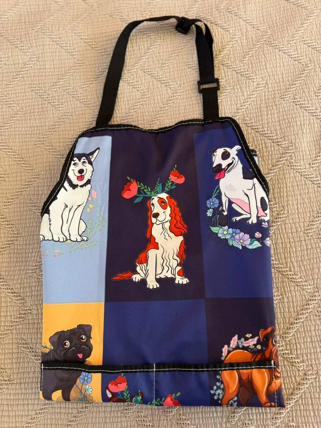 Dog Print Apron - Fun & Functional! image indicator(2)