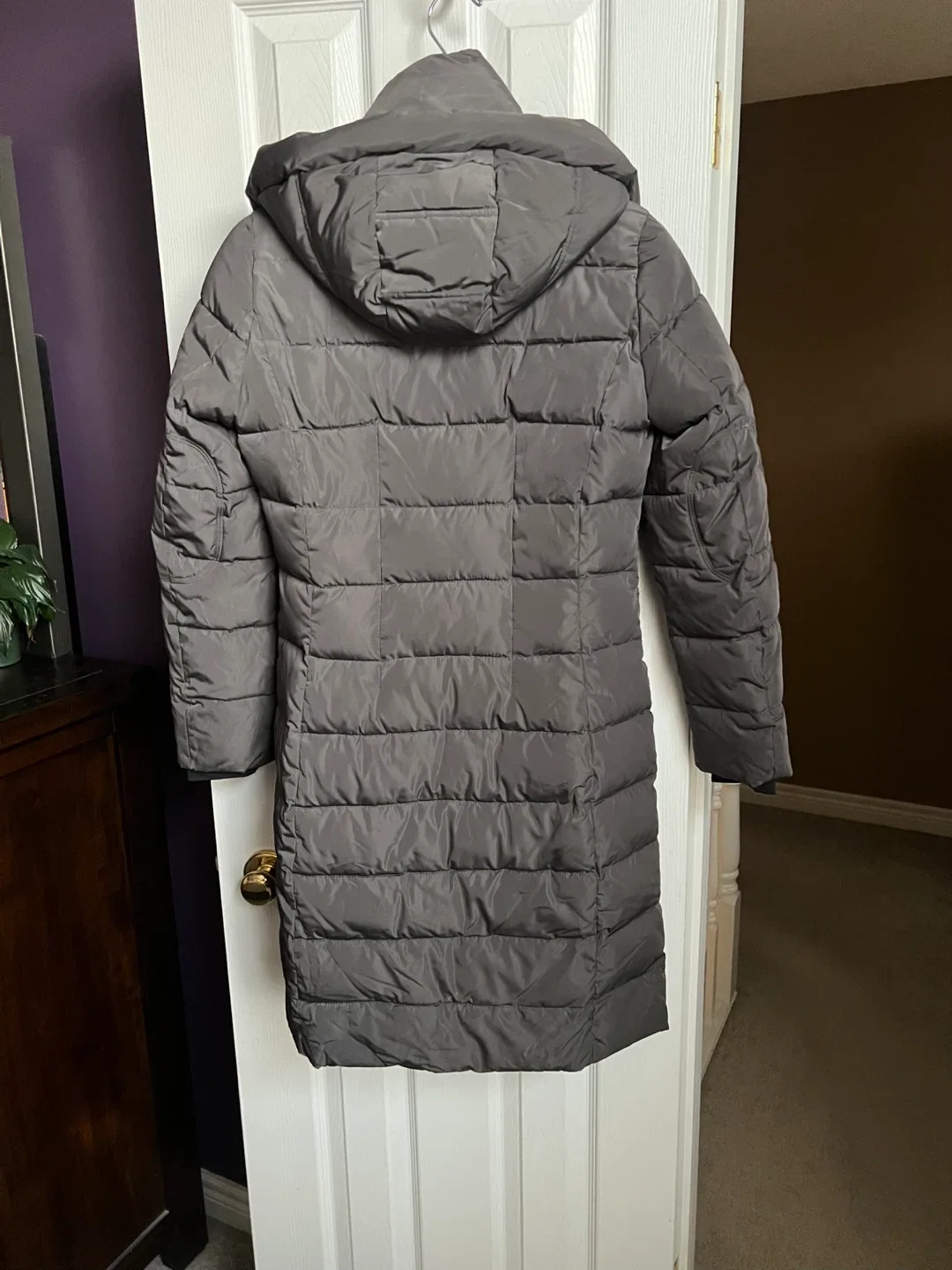 Calvin Klein Puffer Coat - XS image indicator(3)