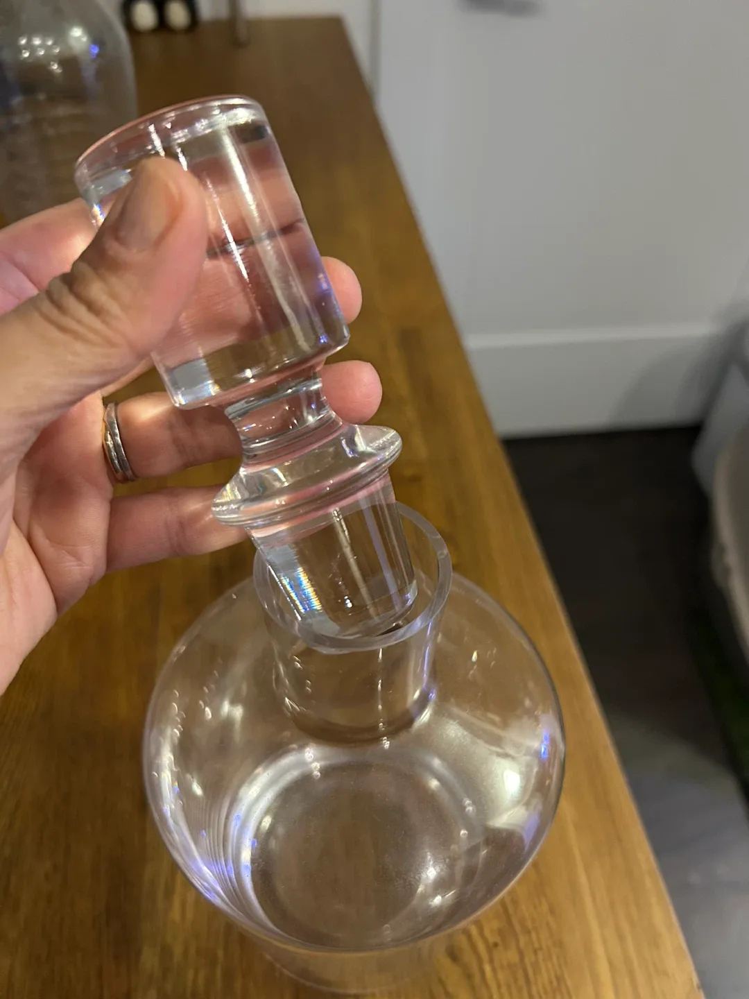 Crystal Decanter image indicator(2)