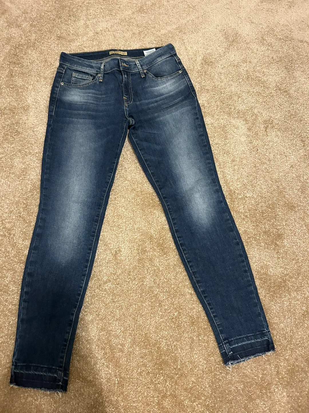 Guess Dark Wash Denim Jeans (cash only)