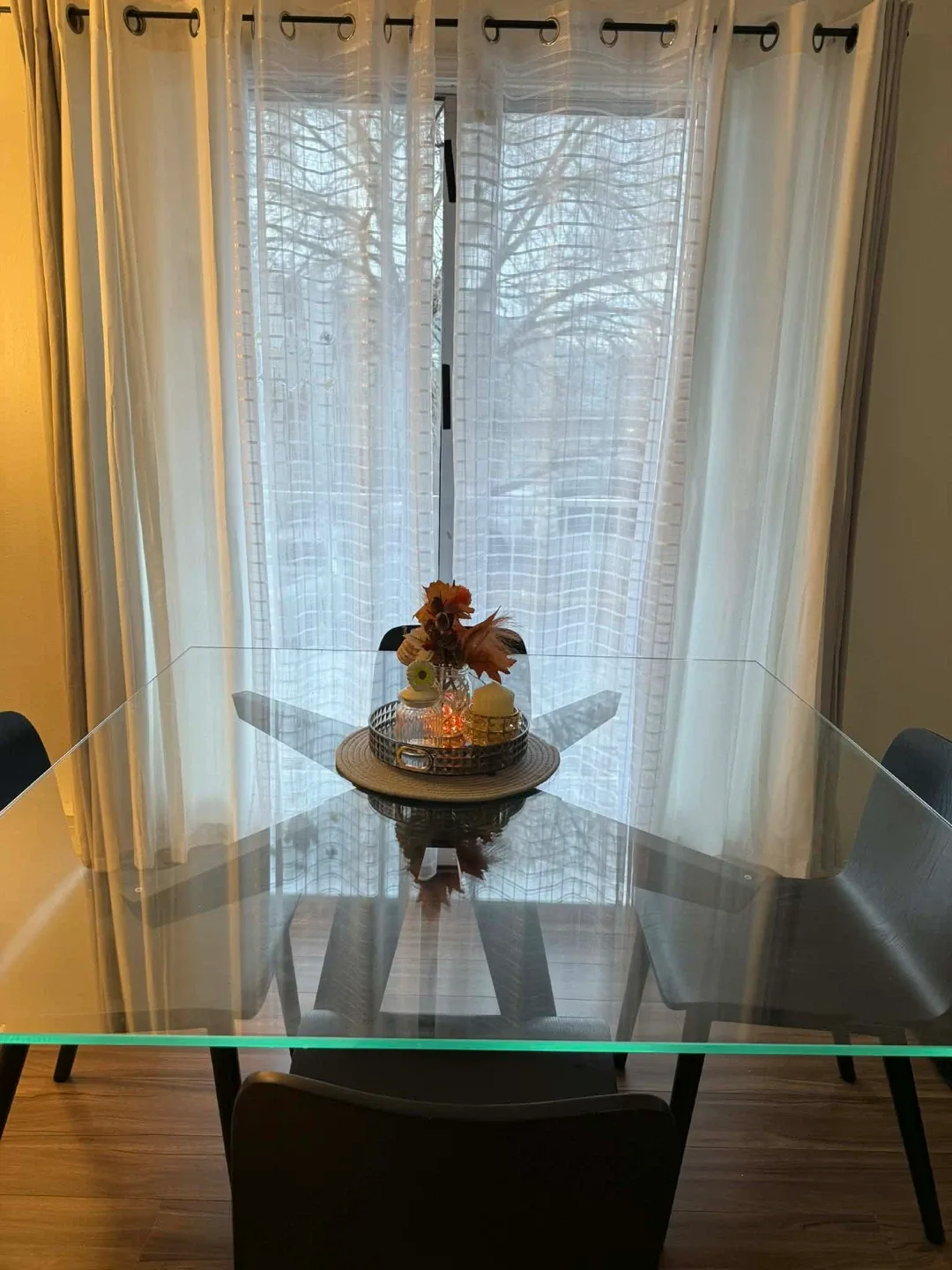 50% Price Drop on Glass Dining Table with 4 Black Chairs image indicator(2)