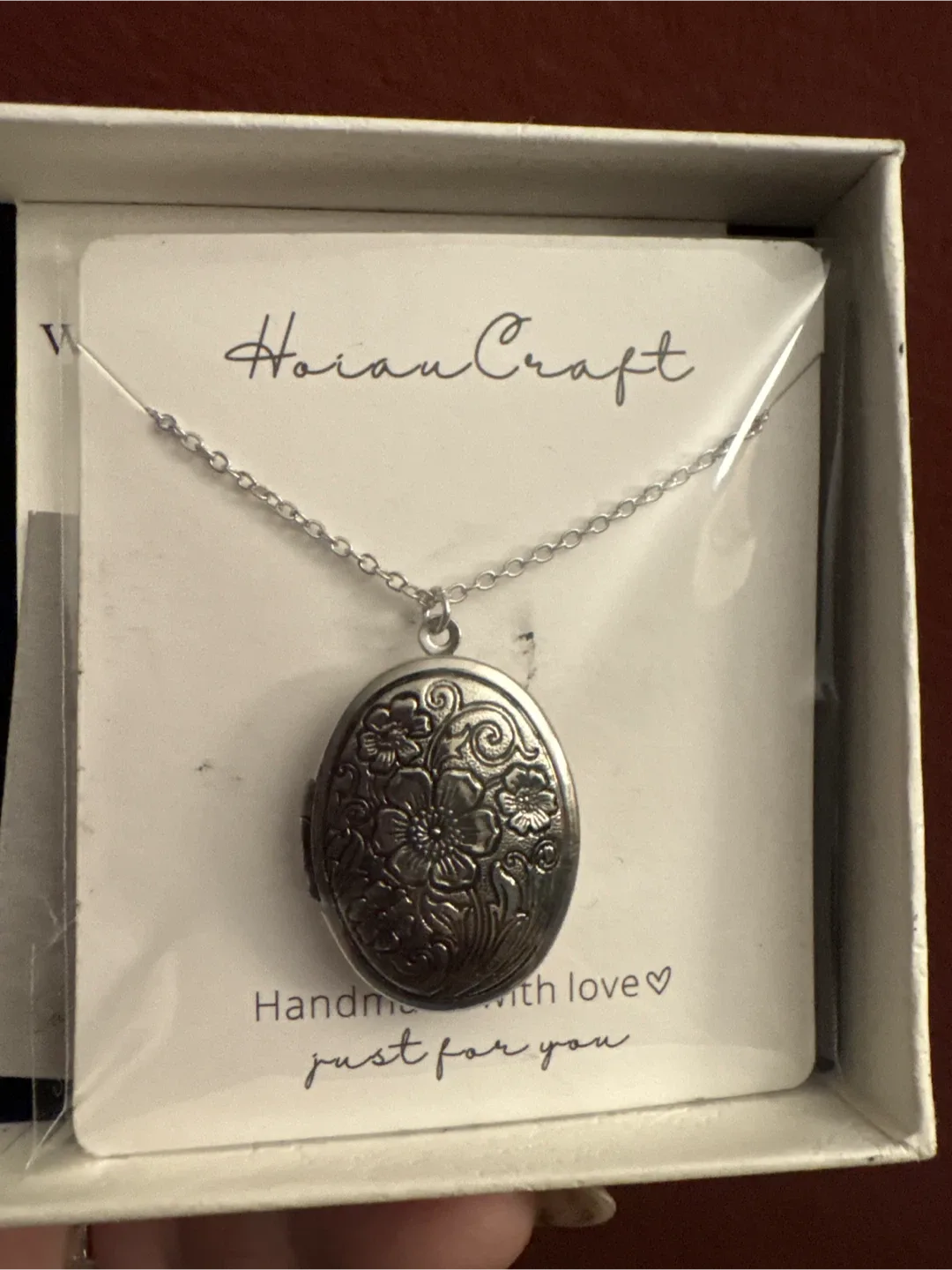 Silver Hoian Craft Floral Locket Necklace New