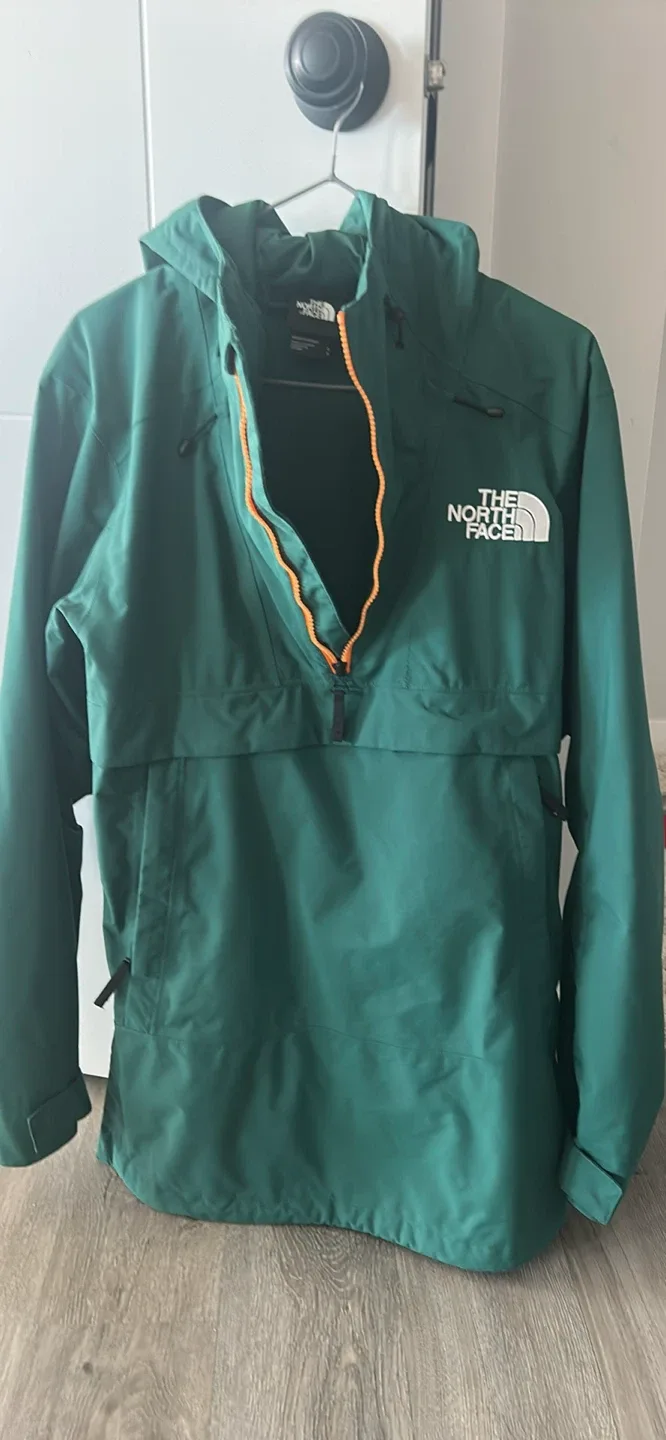 The North Face Pullover Jacket - Size L