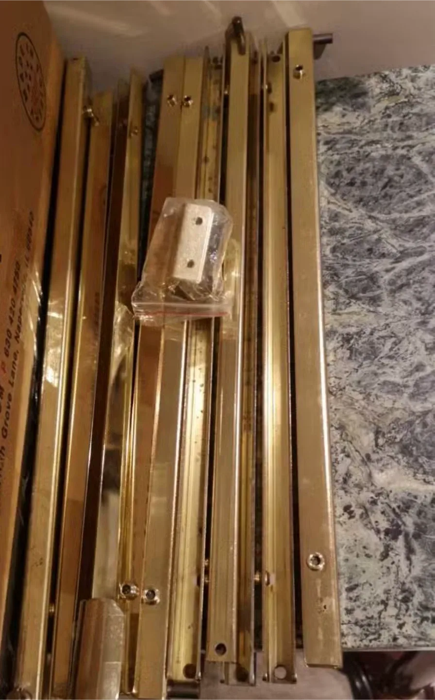 3 Display Cabinet with Glass Shelves image indicator(5)