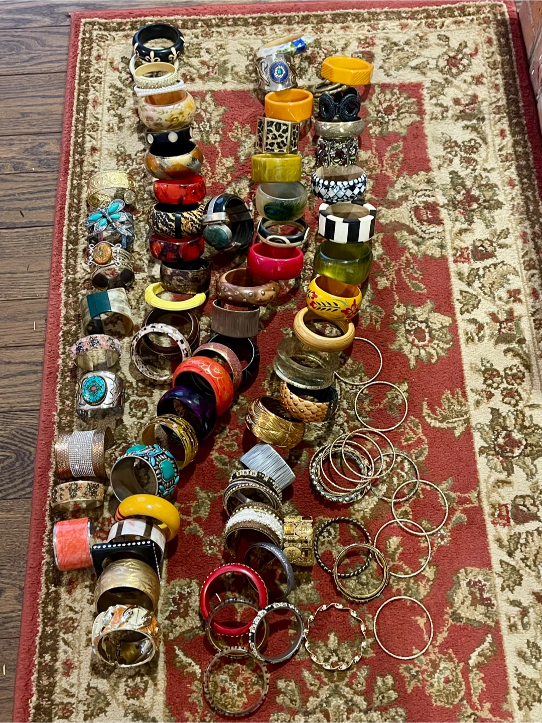 Vintage and various colours and style bangles - photo 2