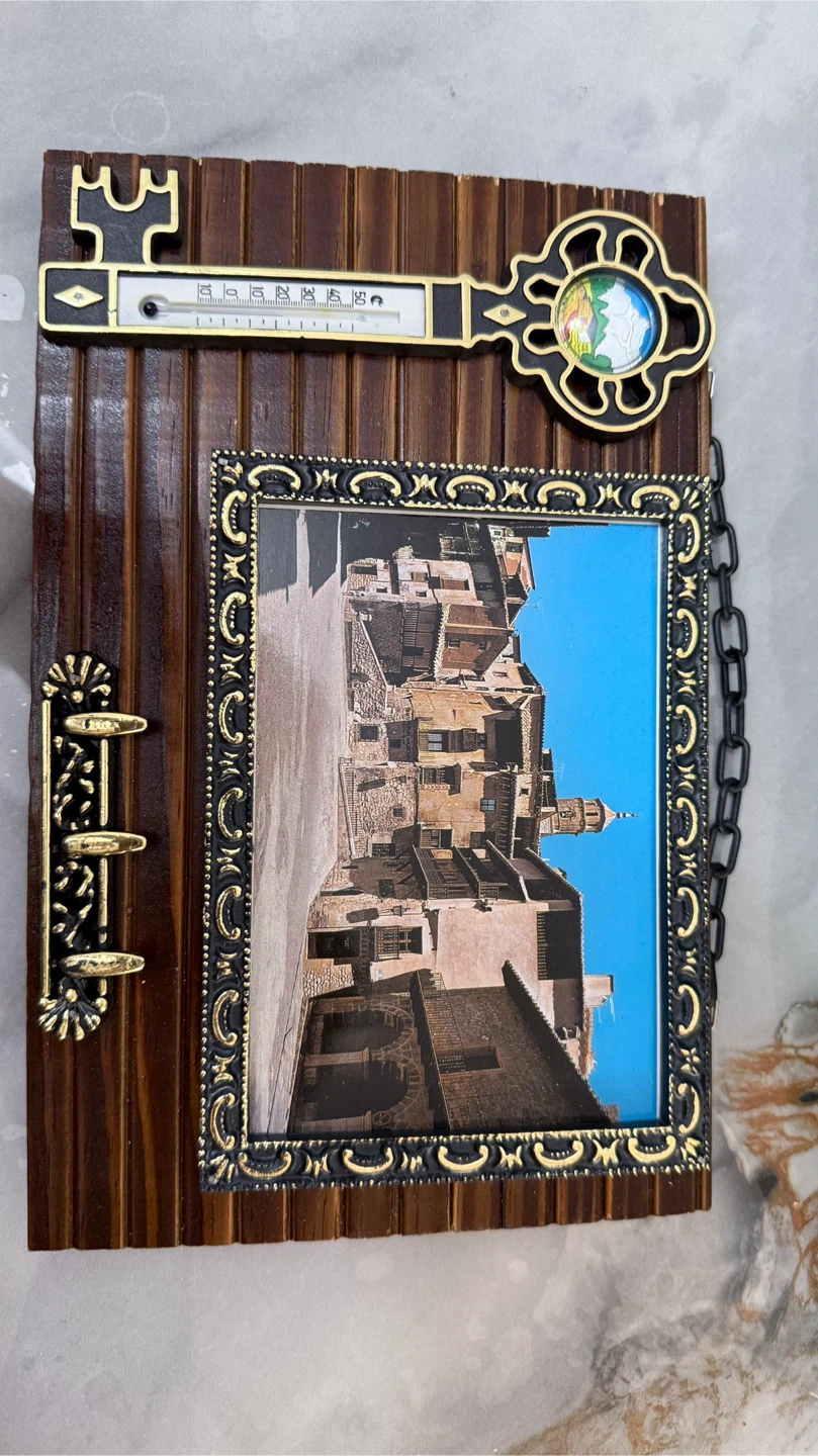 Key Holder Decorative Wall Thermometer & Picture Frame