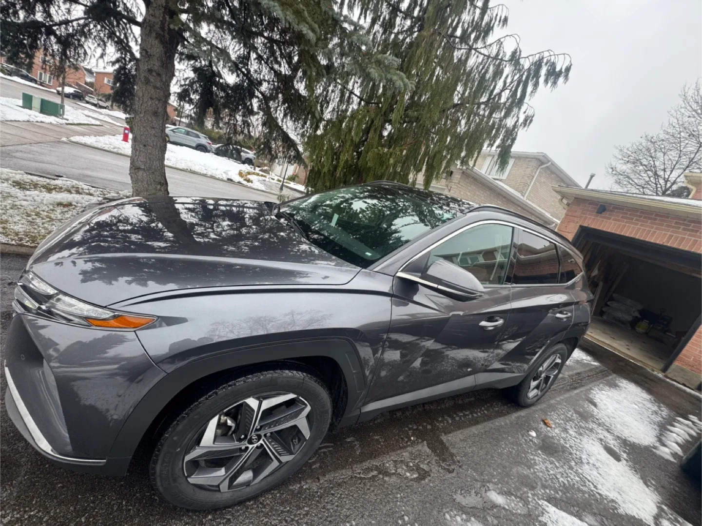 Hyundai Tucson SUV image indicator(2)