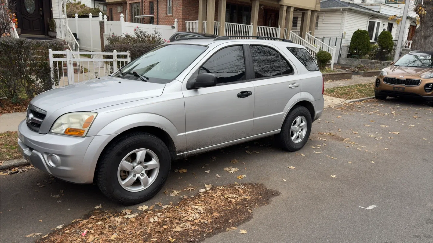Silver Kia Sorento SUV