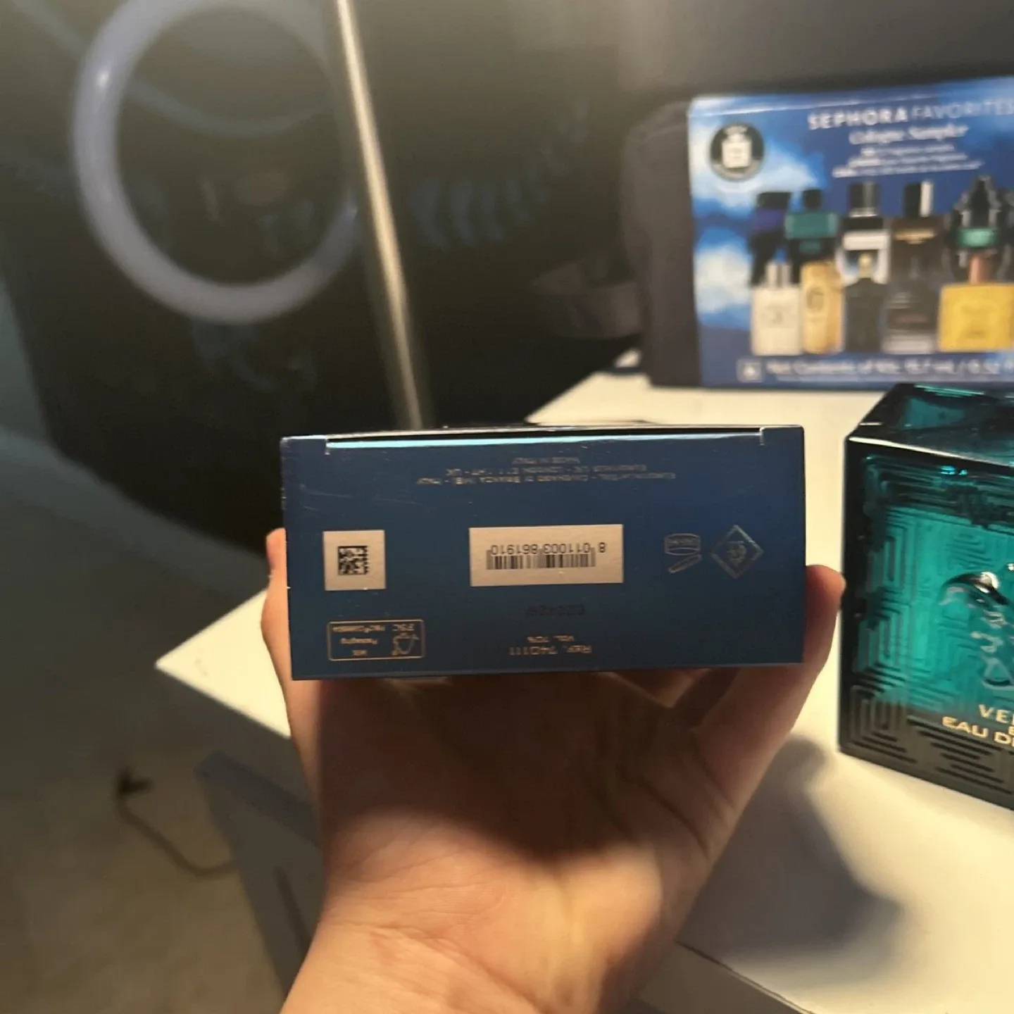 Versace Eros Eau de Parfum 200 ml image indicator(2)