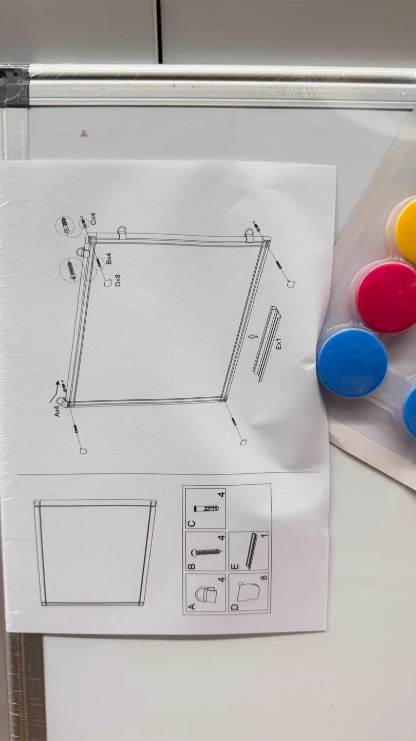 New Whiteboard with Markers and Magnets image indicator(2)