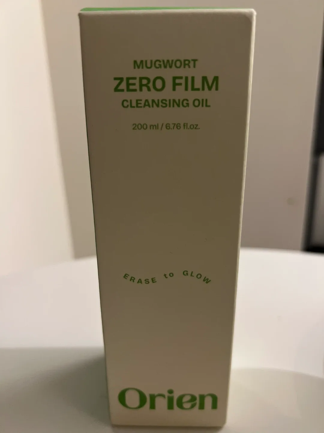Orien Mugwort Zero Film Cleansing Oil (200ml)