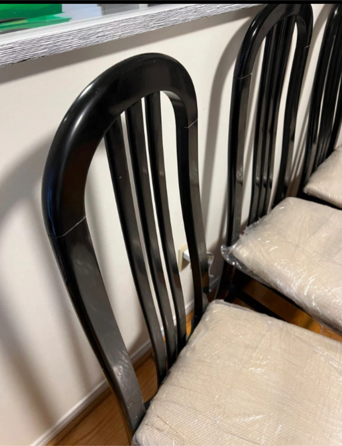 Set of 6 Black Dining Chairs with oval dining table - photo 5