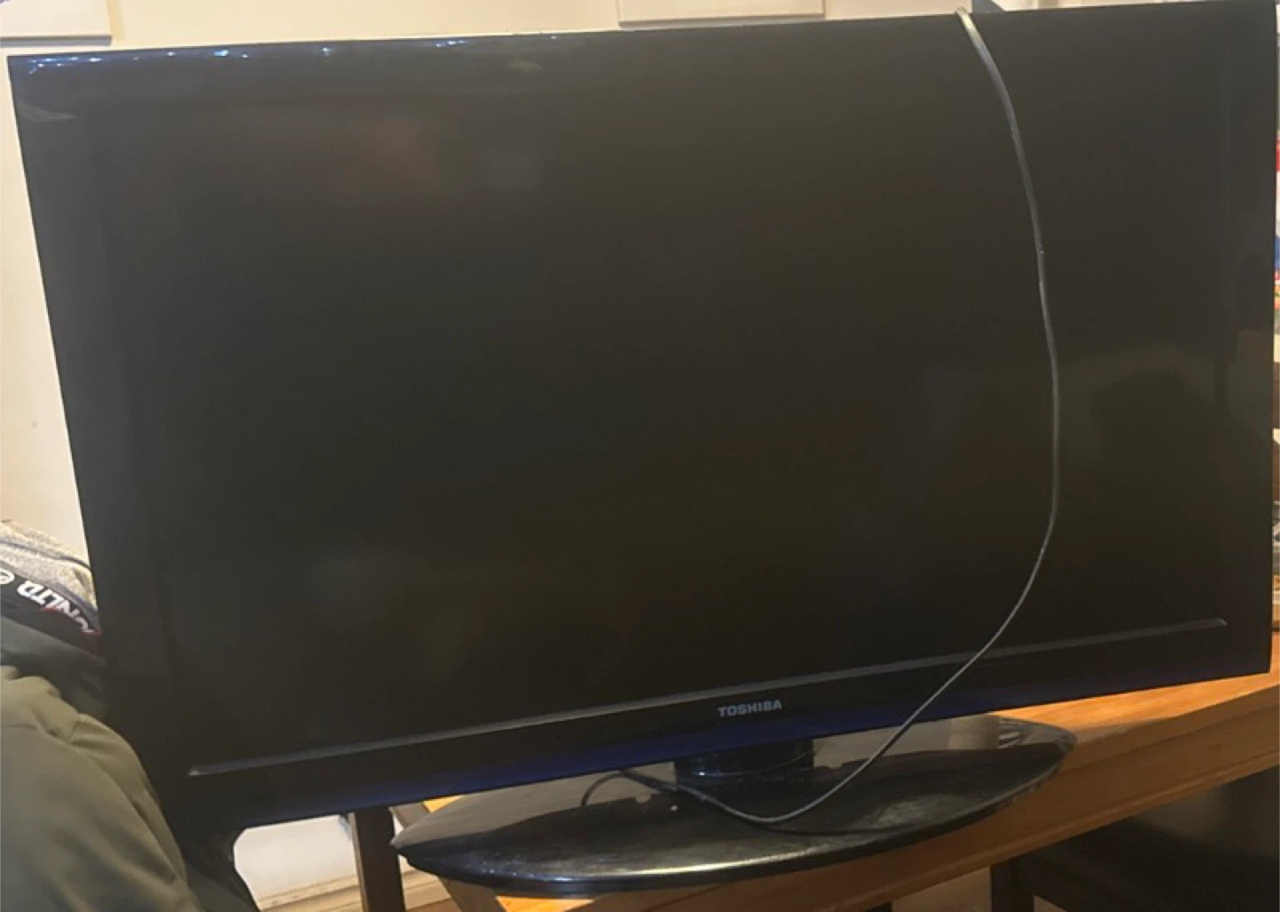 Toshiba LCD TV - photo 5