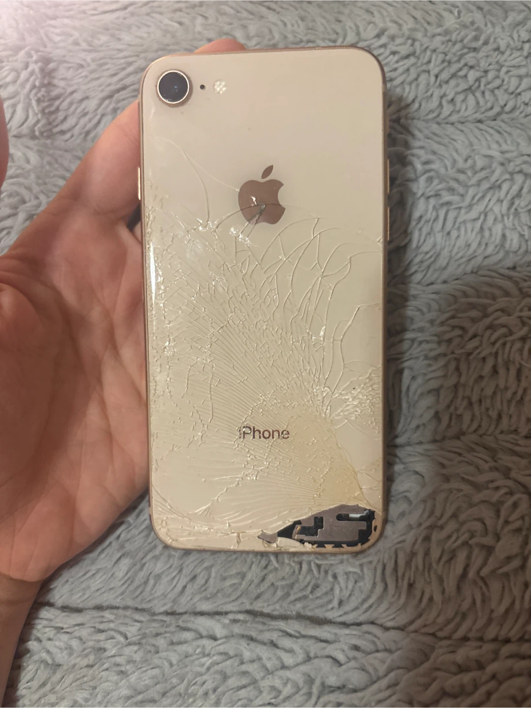 Used Apple iPhone 8 - photo 3