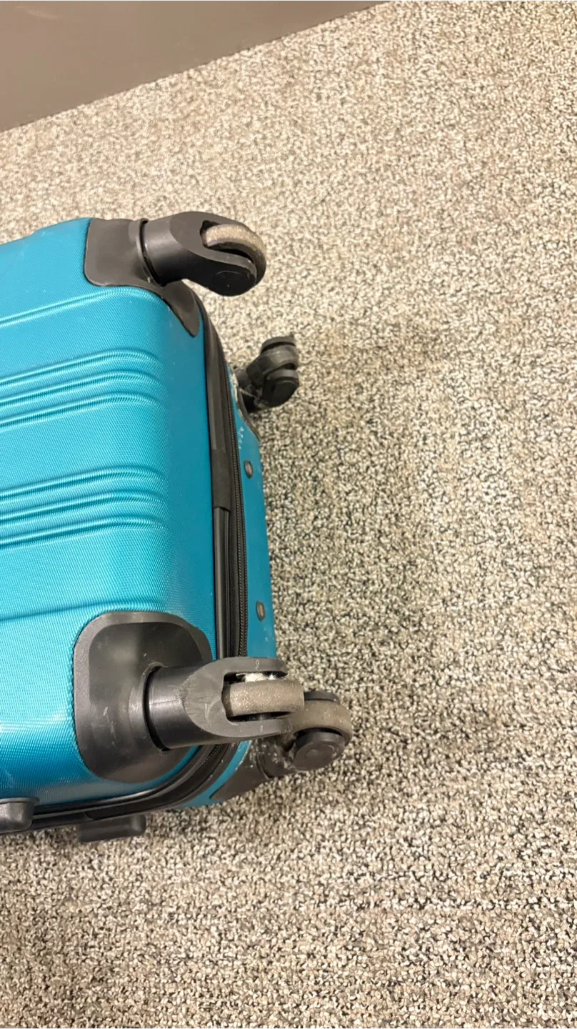 Travelers Club Teal Carry-On Suitcase image indicator(5)