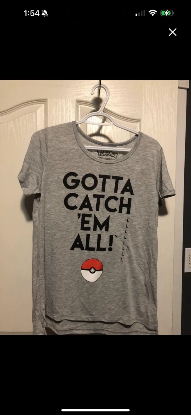 Pokemon Gotta Catch 'Em All! Grey T-Shirt Size L