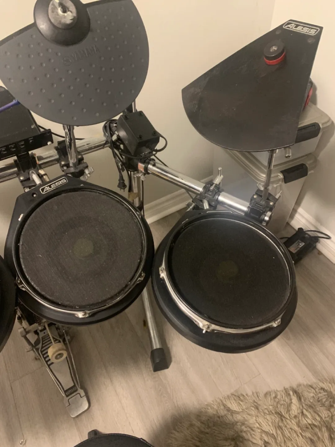 Alesis DM5 Pro Electronic Drum Kit image indicator(4)