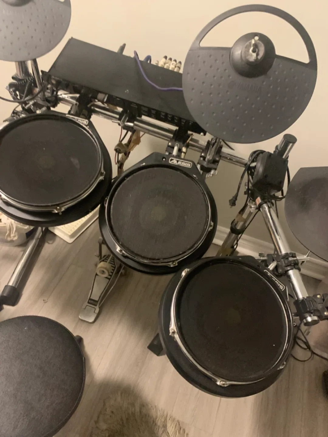 Alesis DM5 Pro Electronic Drum Kit image indicator(3)