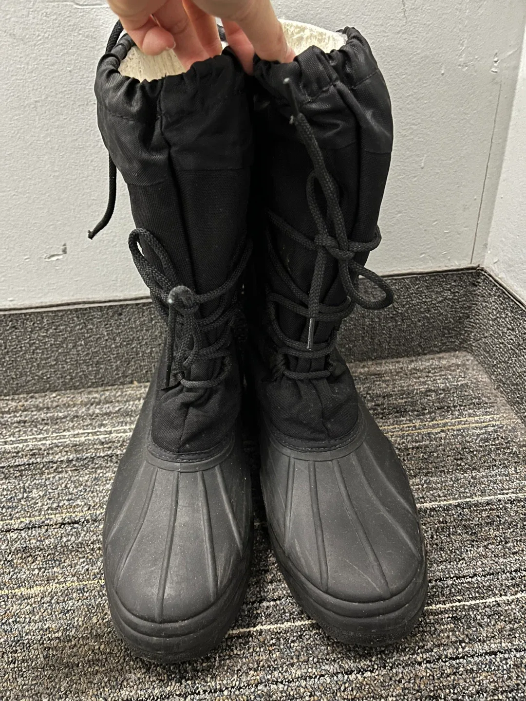 WindRiver Winter Boots - Size 12