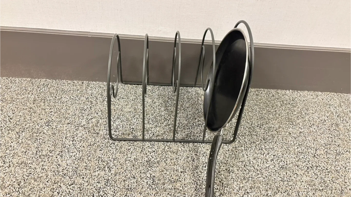 Pan and Lid Organizer Rack image indicator(2)