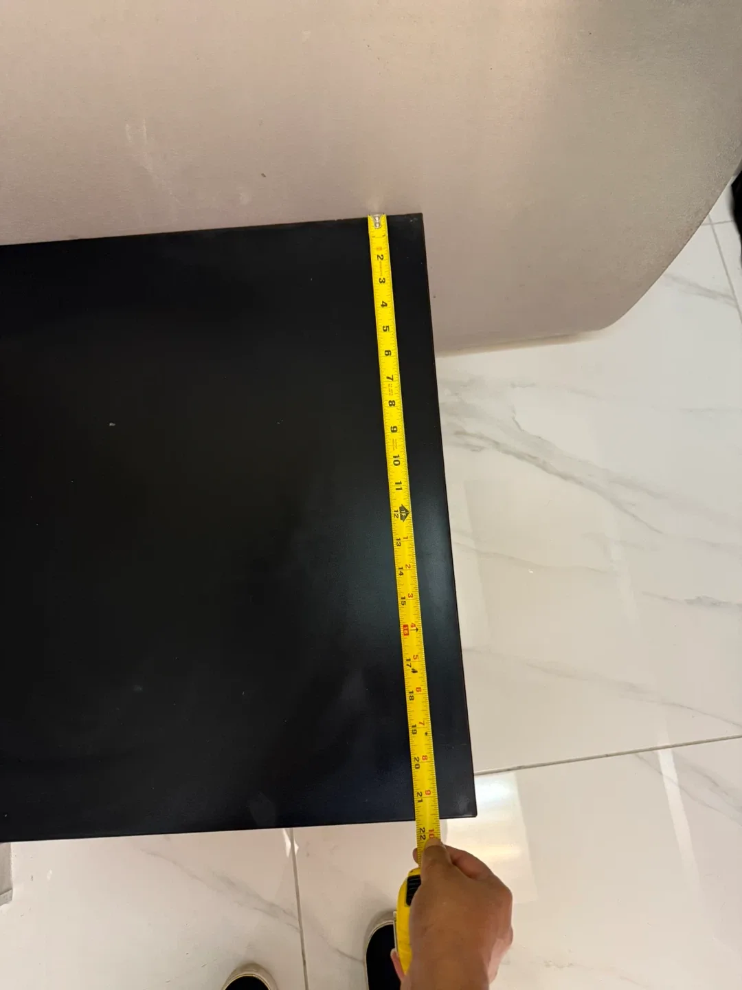 Black Side Table - 22x22 inches image indicator(2)