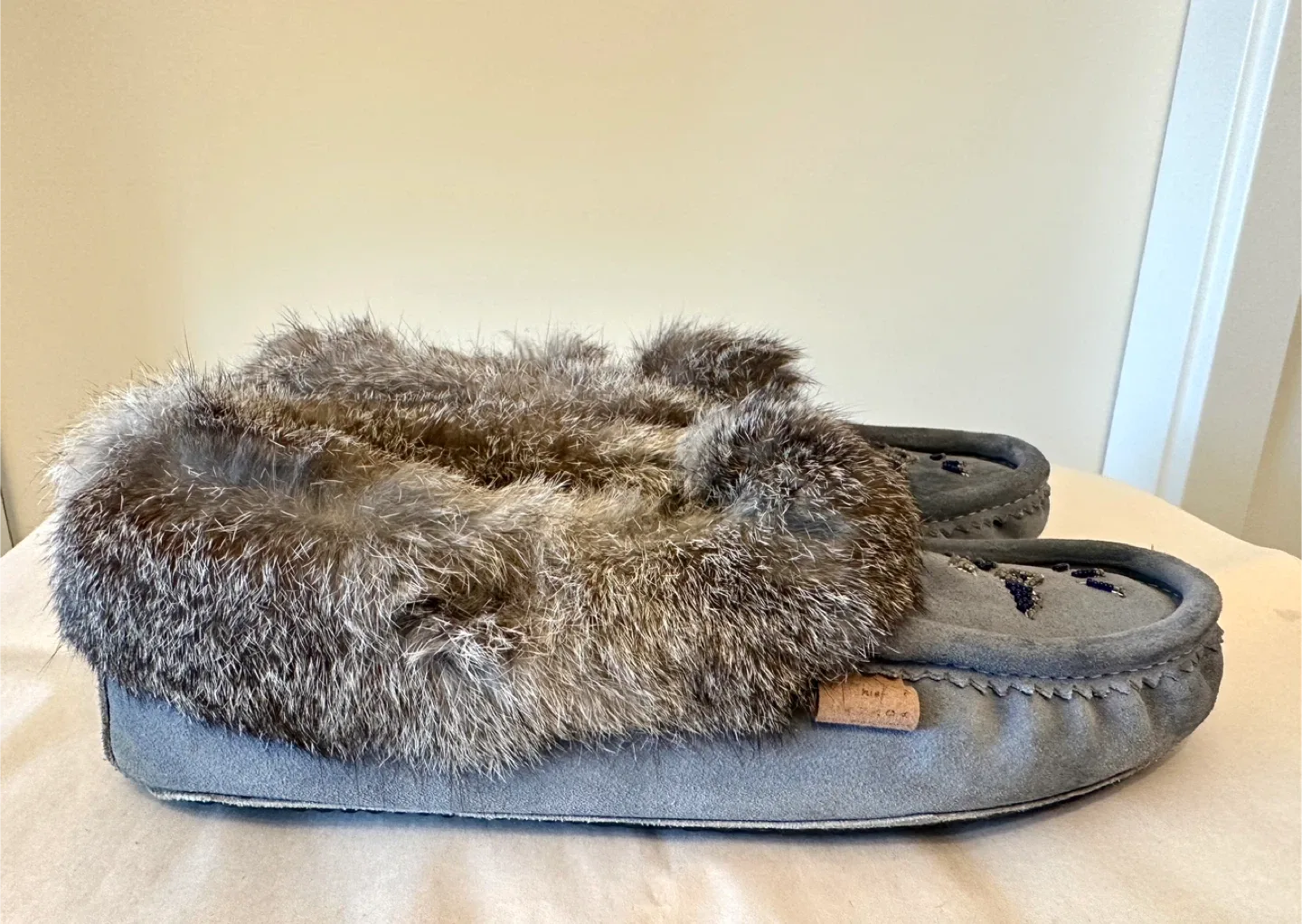 Moccasins with Fur Trim-Woman Size 8.5