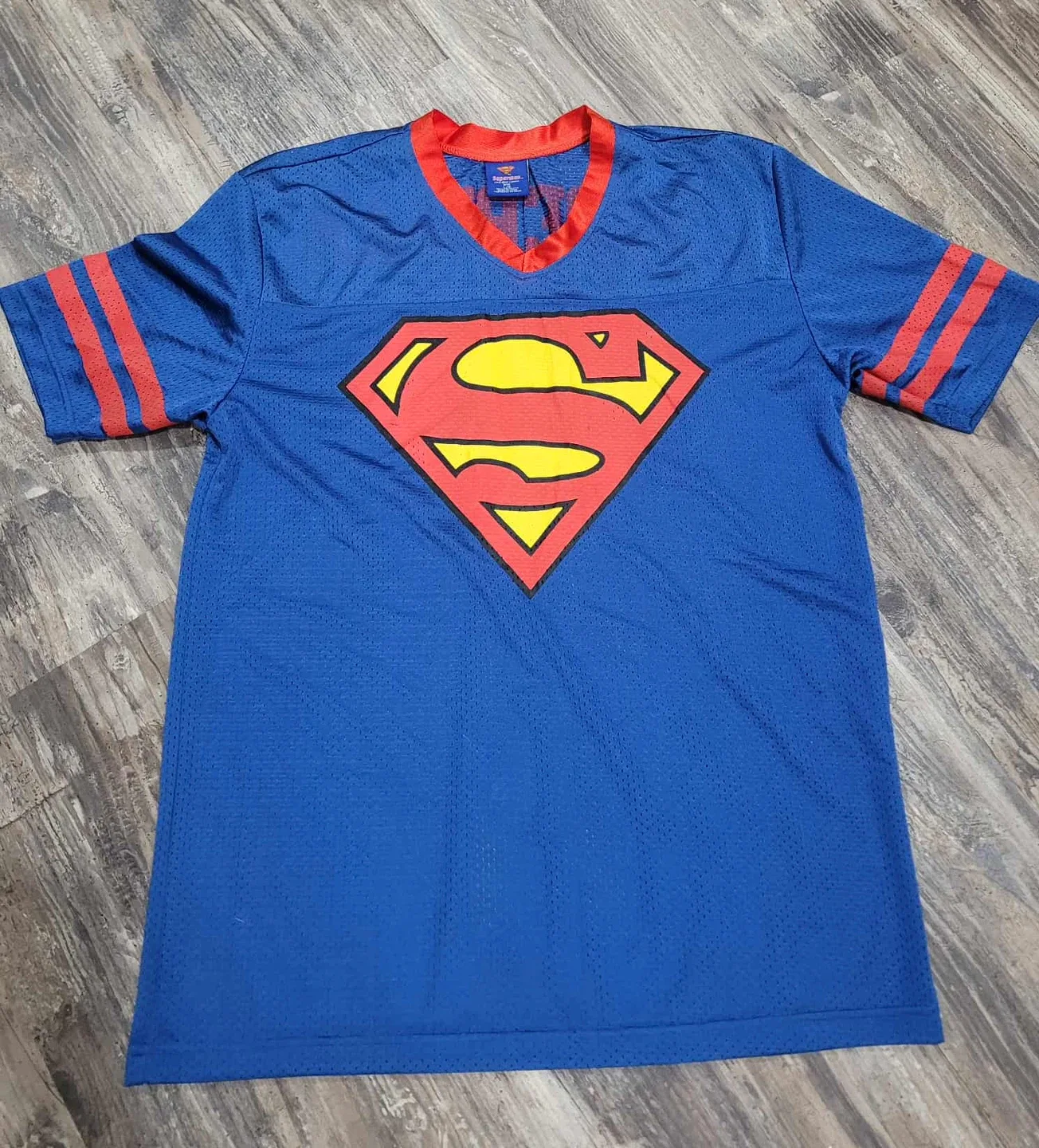 DC Comics Superman #1 Jersey L/G Blue & Red