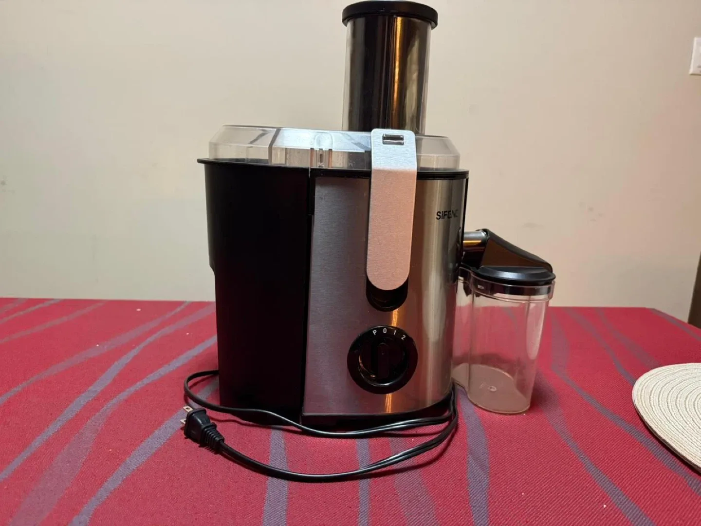 Sifene Juicer