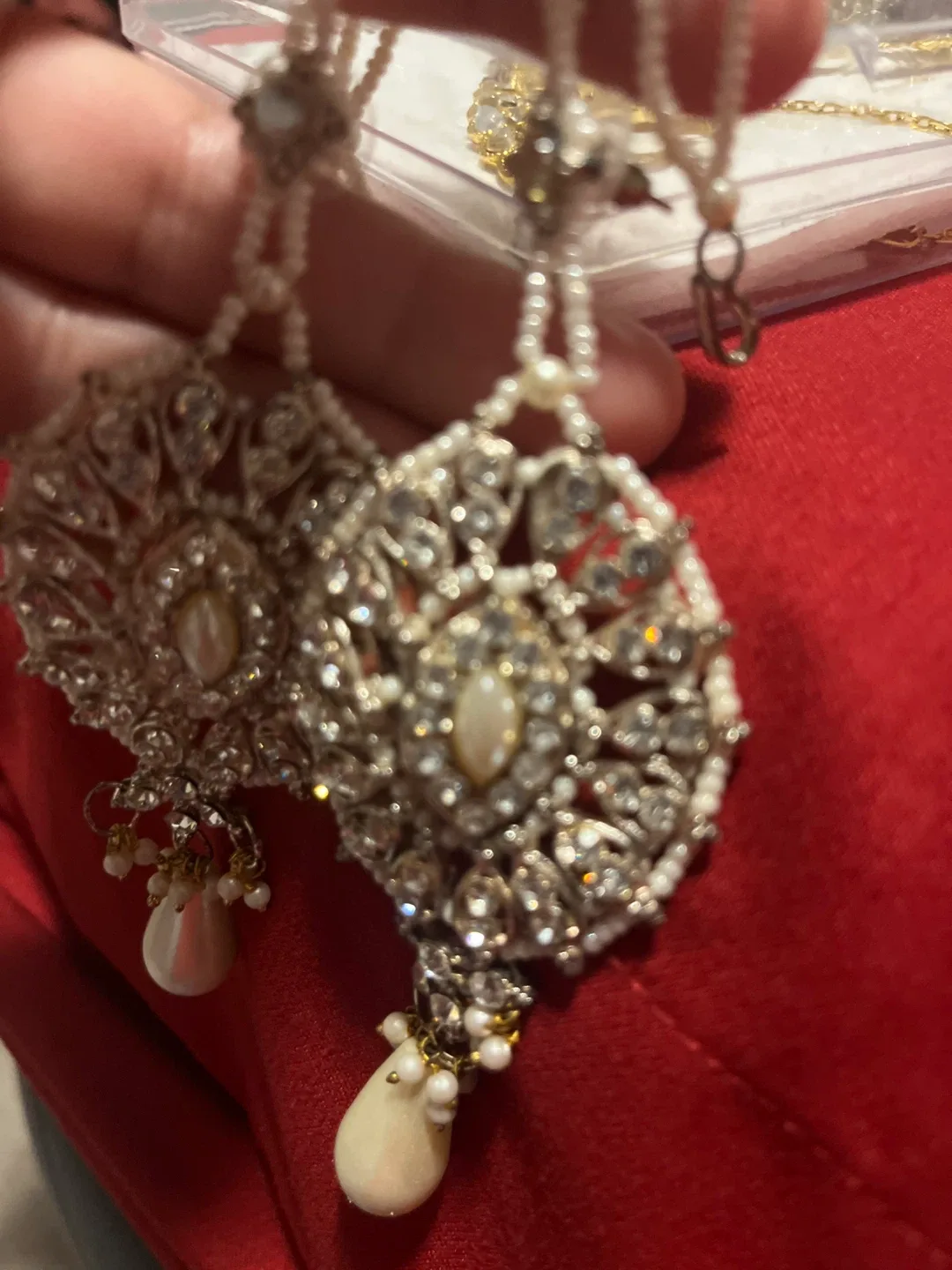 Jewellery Set image indicator(3)