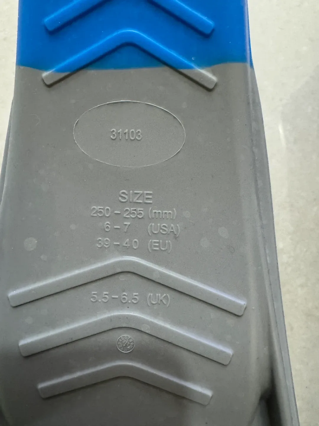 Arena Powerfin Pro & Speedo Swim Fins, Size 6-7 image indicator(3)