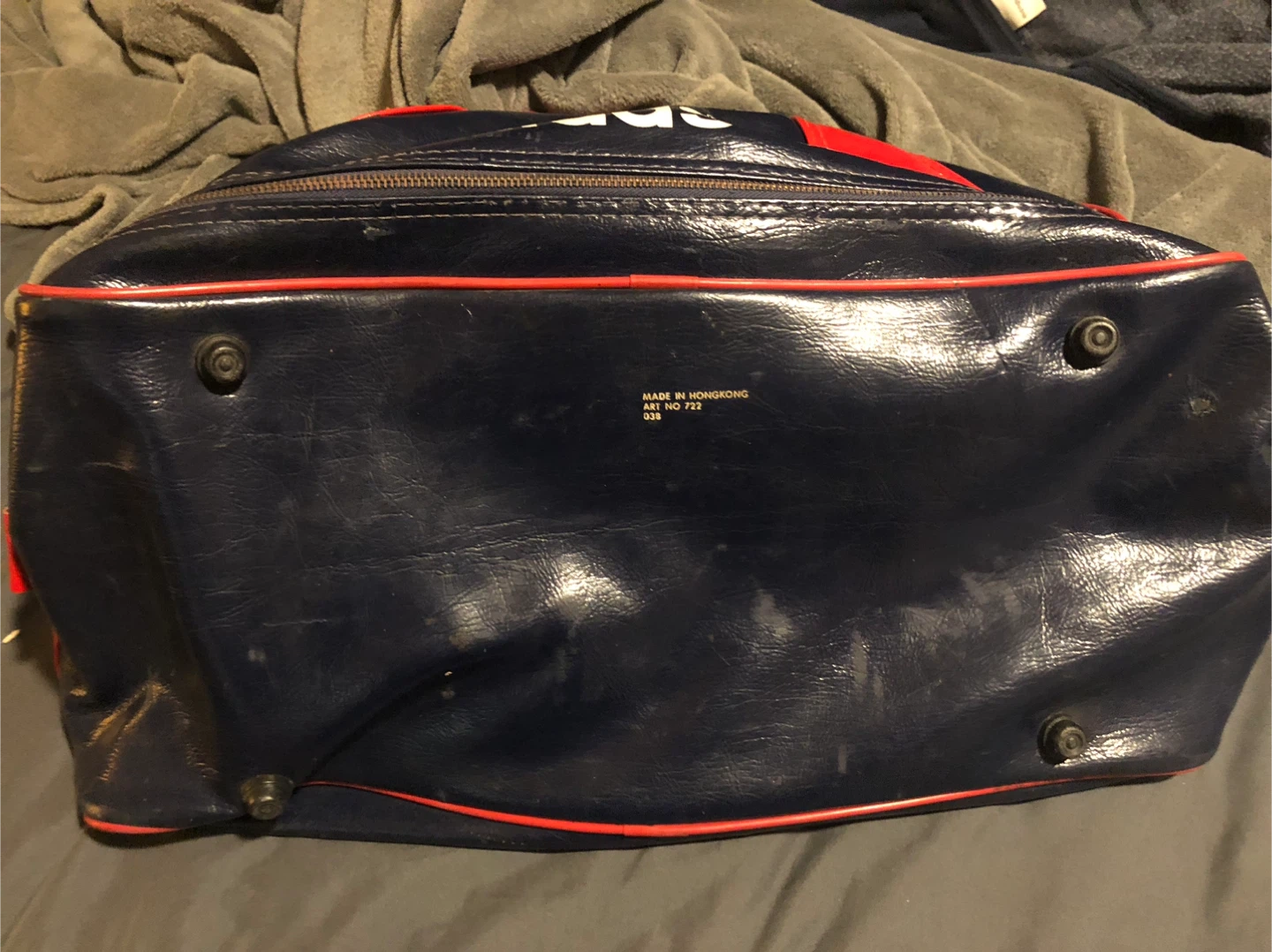 Vintage 1970s Adidas Blue & Red Vinyl duffel bag - photo 5