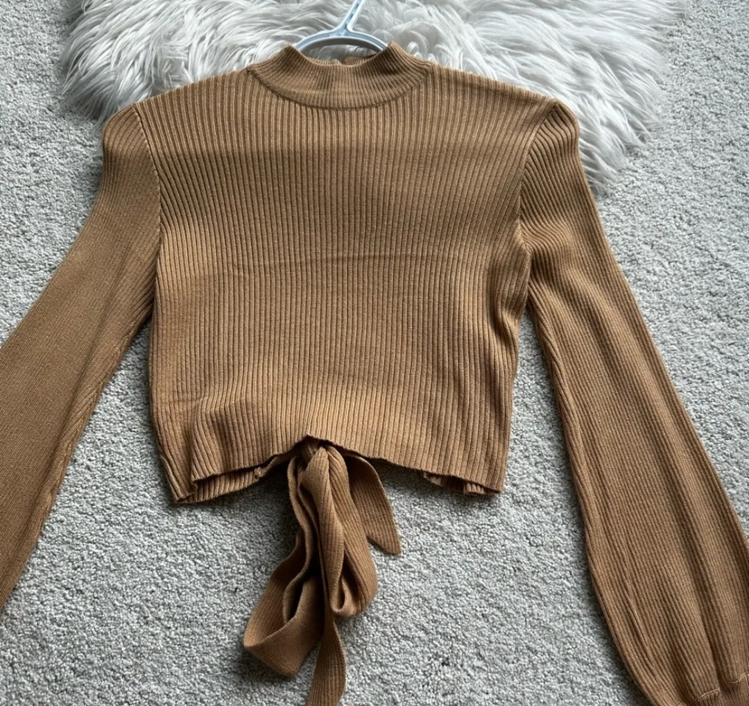Forever 21 Ribbed Knit Top - Size Small