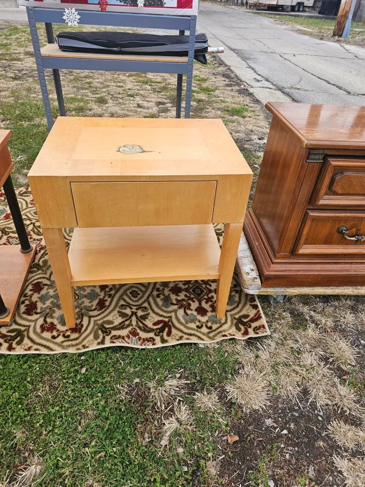 Wood Nightstand with Drawer