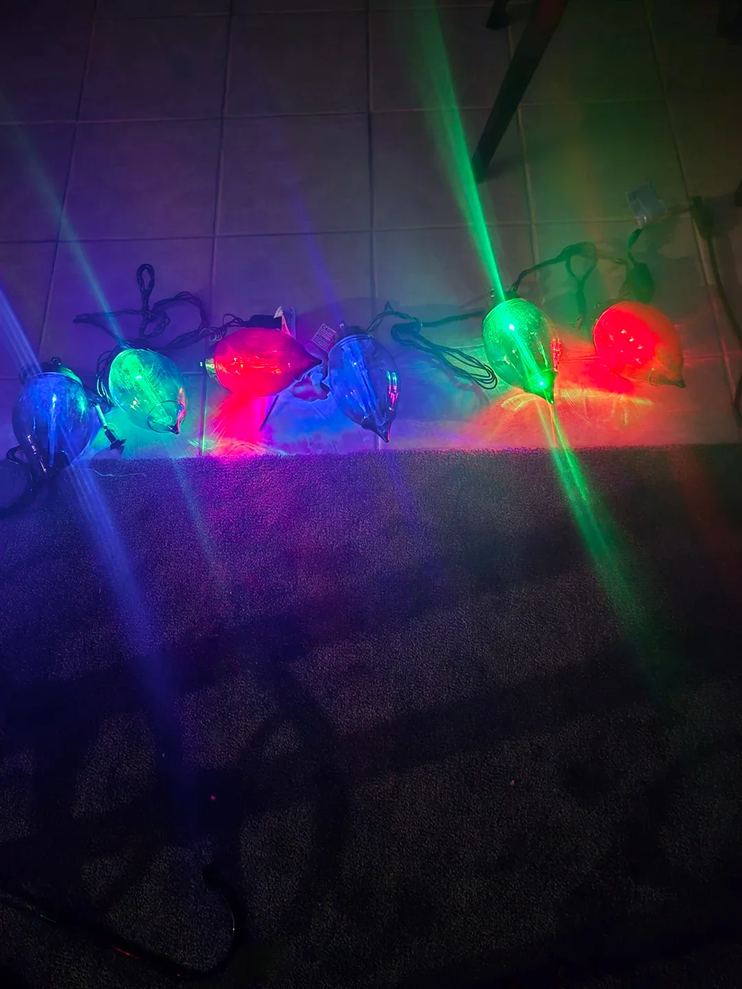 Vintage String of Christmas Lights image indicator(3)