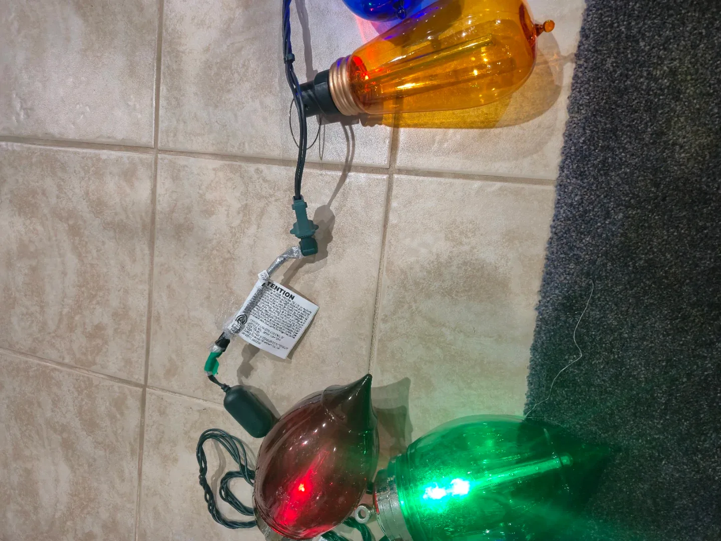 Vintage String of Christmas Lights image indicator(9)