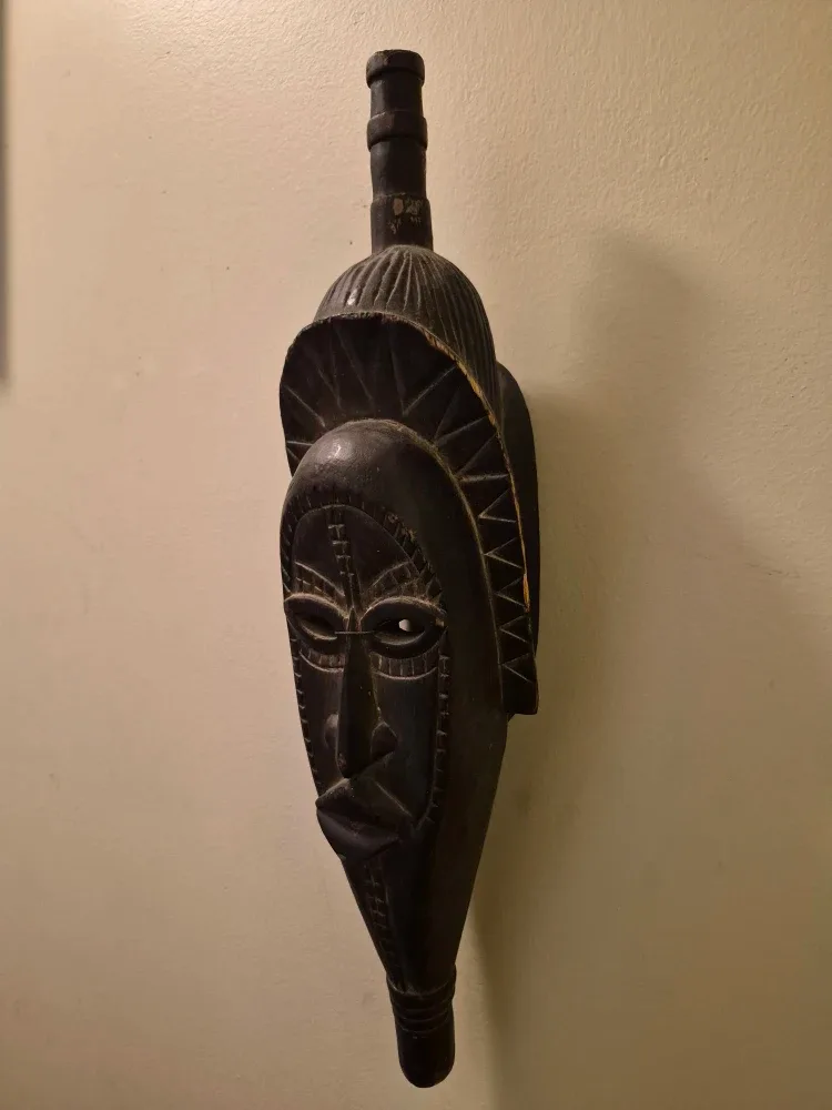 Vintage African Wood Mask Wall Decor image indicator(3)