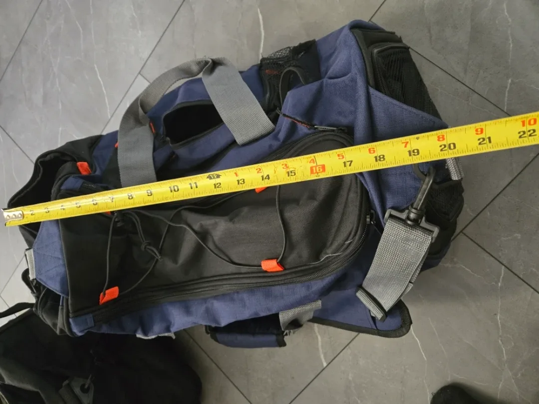 Large Blue and Black Duffle Bag image indicator(5)