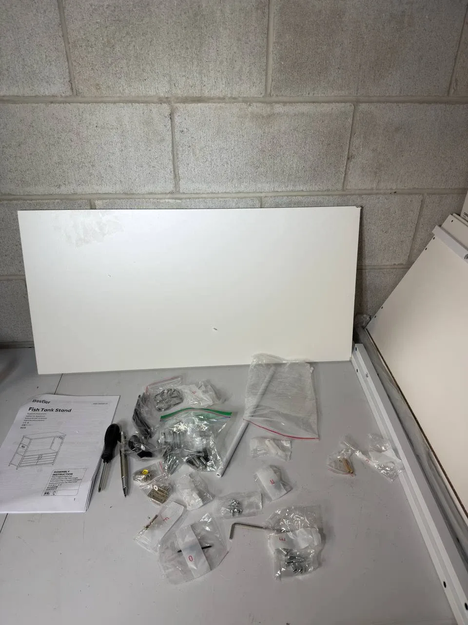 Bestier 20-29 Gallon Aquarium Stand with Power Outlets image indicator(2)