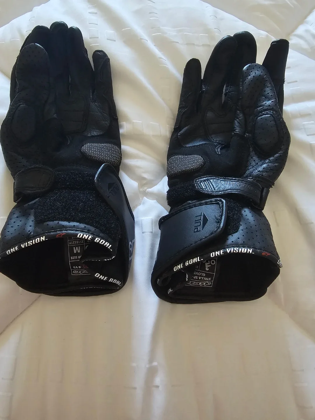 Icon Stormhawk Boots US 8 & BYKR 4XL Pants image indicator(10)