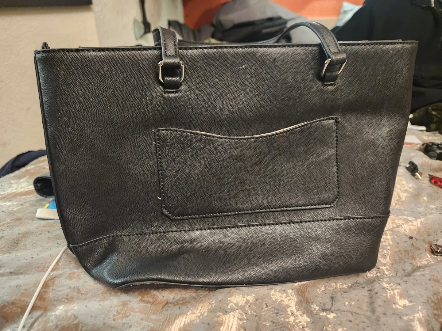 Guess Black Tote Bag image indicator(2)